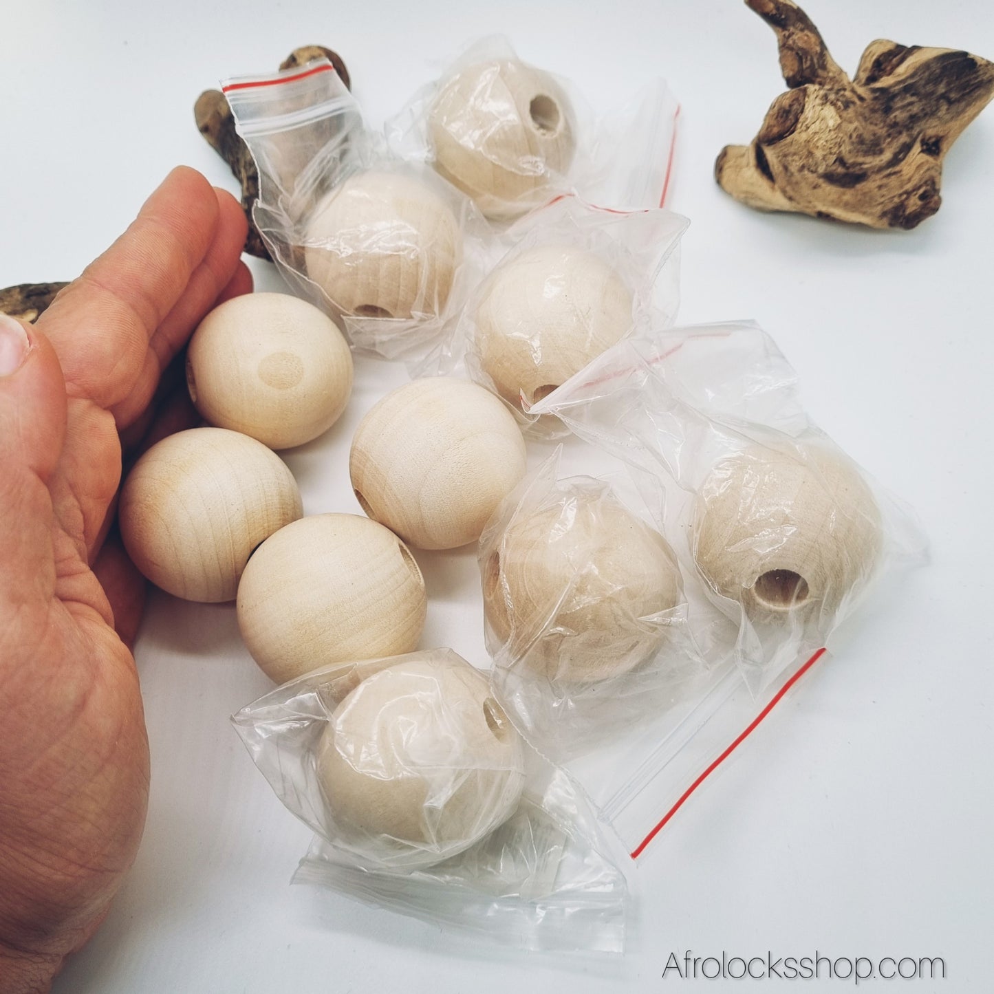 Perle en bois XXL pour locks et tresses – Look hippie naturel