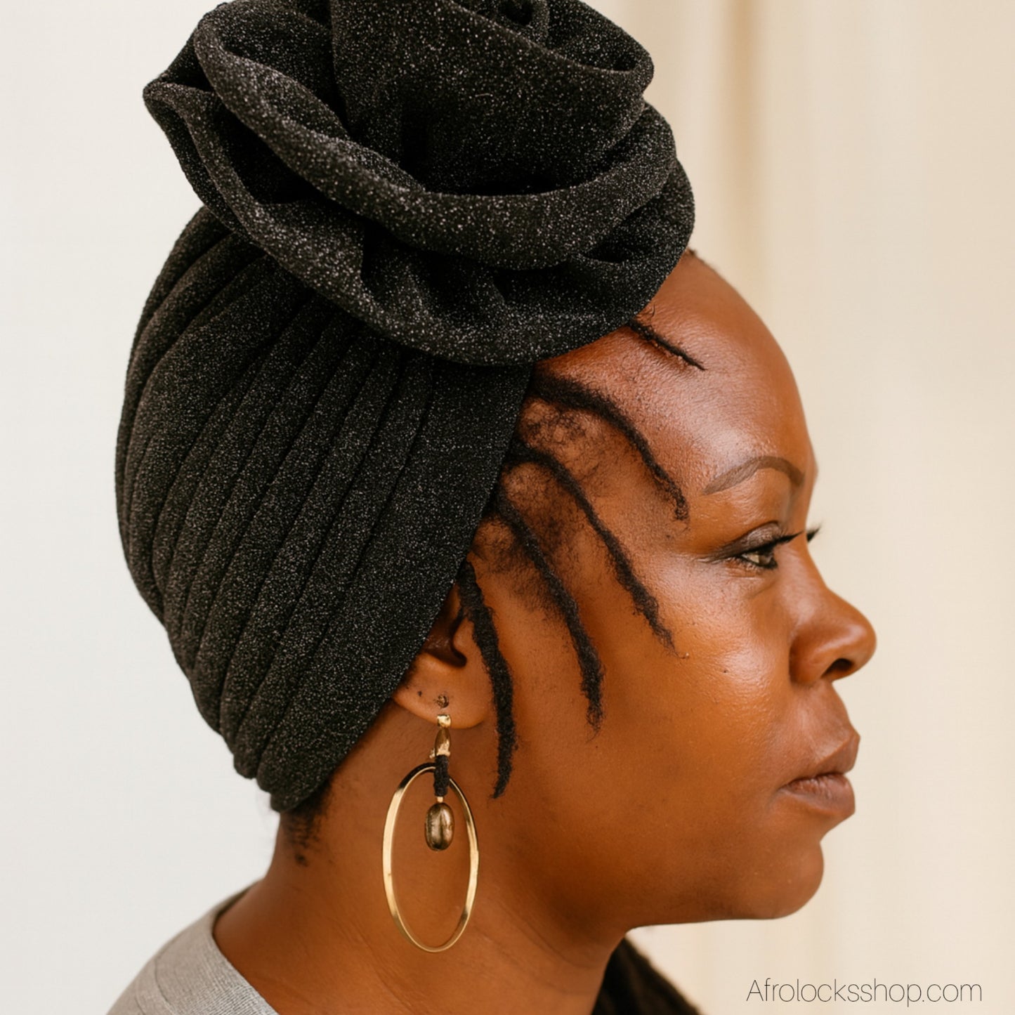 Turban pré-attaché fleur – polyester léger effet brillant (5 coloris) - taille unique