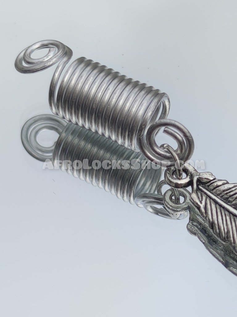 Bijou pendentif cheveux plume inspiration Maât