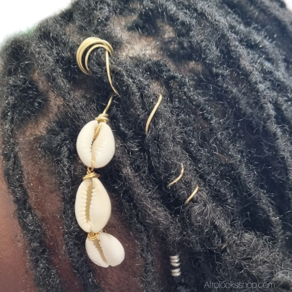 bijoux-set-microlocks-spirale-dore-cauris - Afro Locks Shop