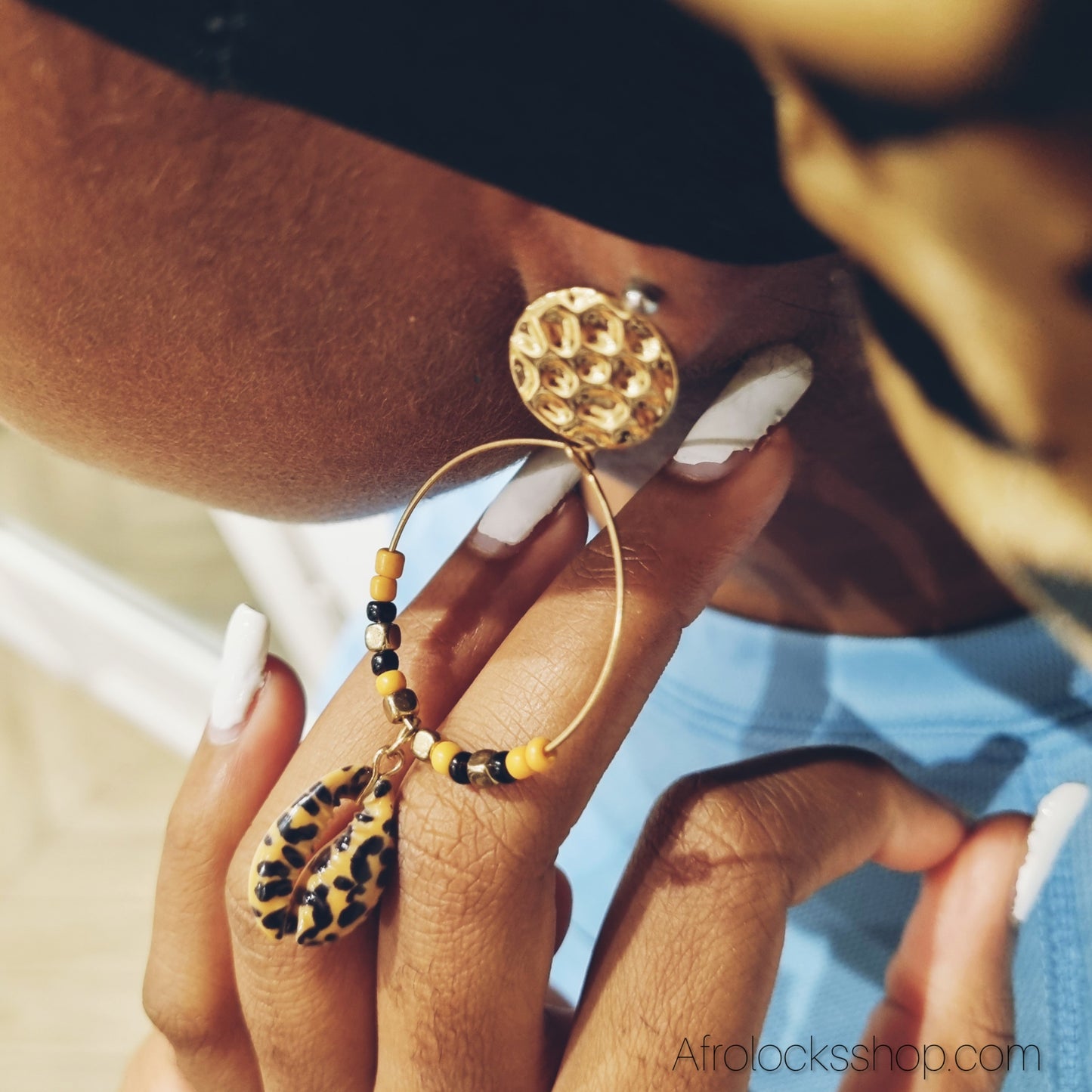 boucles d'oreilles rondes motif leopard avec perles