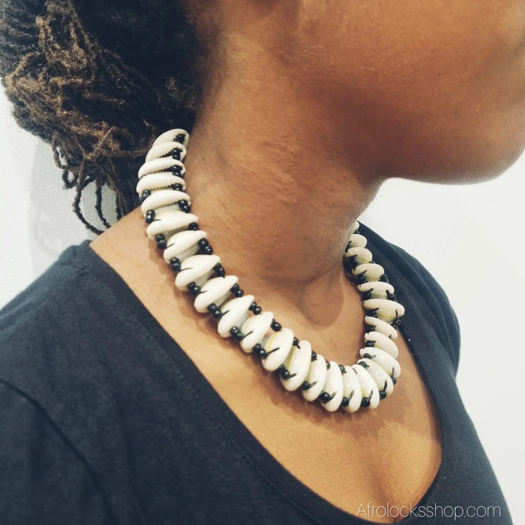 collier-cauris-longueur-50 - Afro Locks Shop