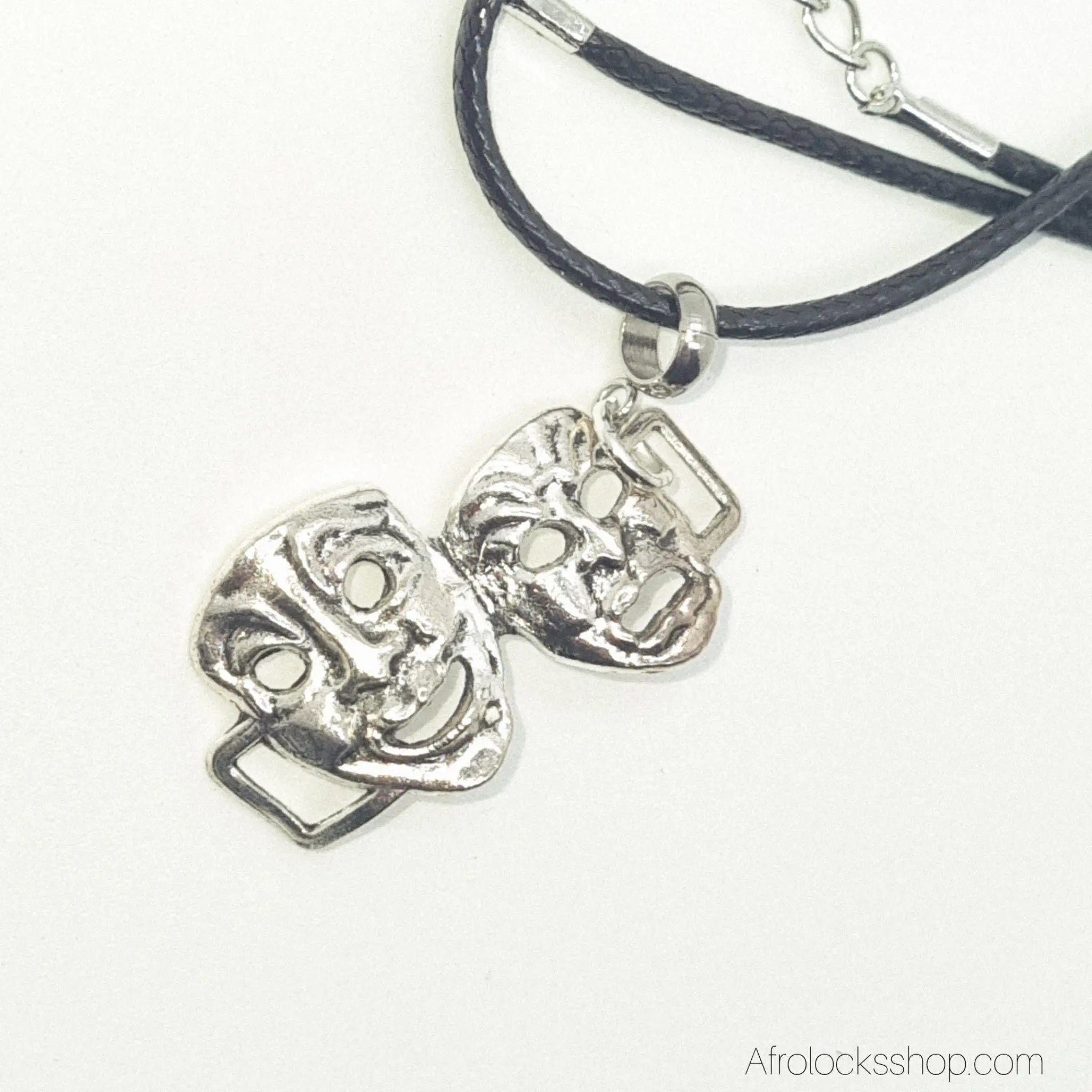 collier-cuir-noir-pendentif-masques - Afro Locks Shop