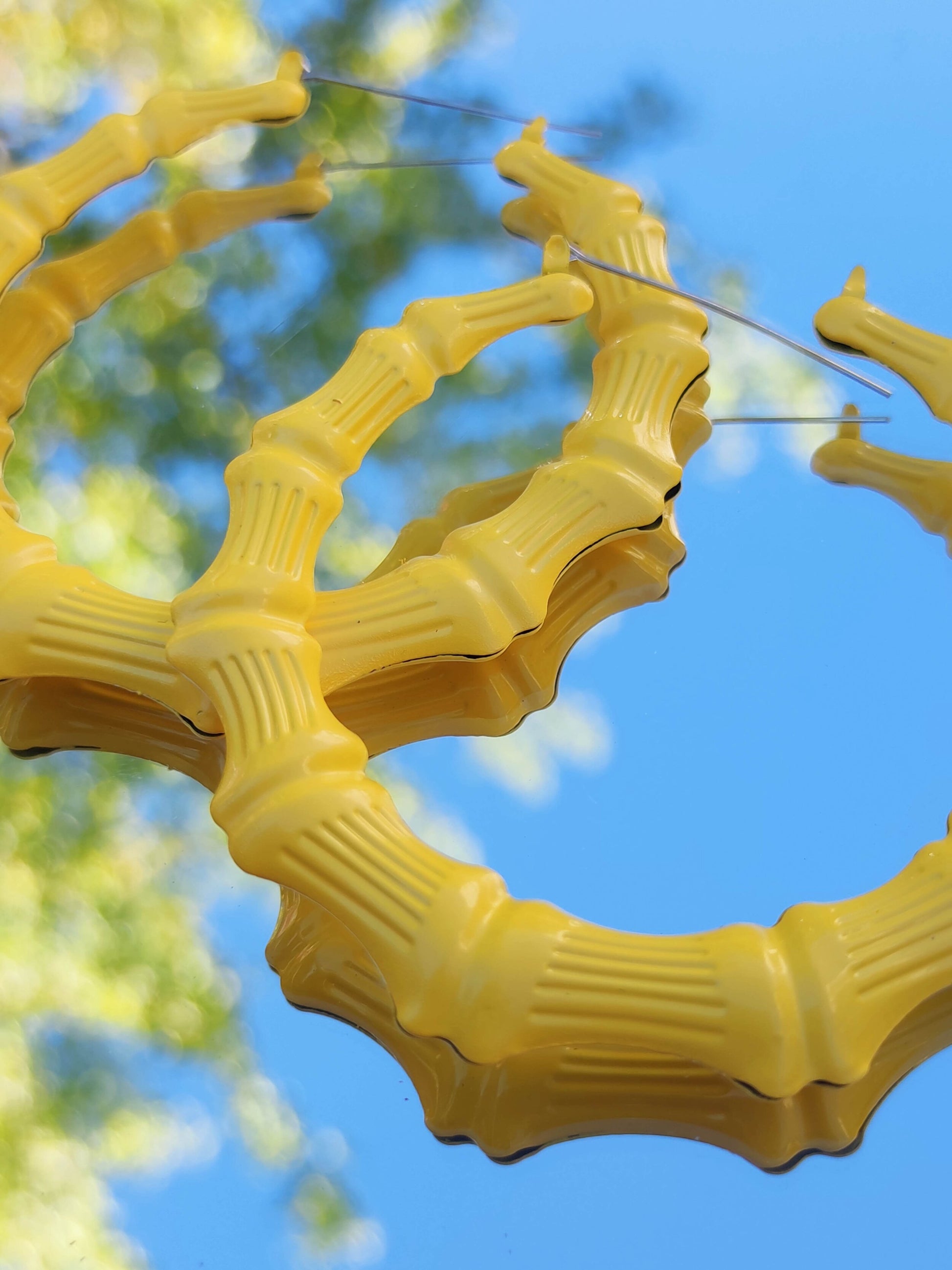 Grandes boucles d'oreilles bamboo flurorescentes cerceaux créoles bambou larges hip hop punk années 90 style-SQ4990510