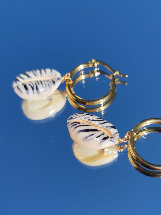 Boucles d'oreilles cauris zèbre - tropicales boho ethniques romantiques style africain