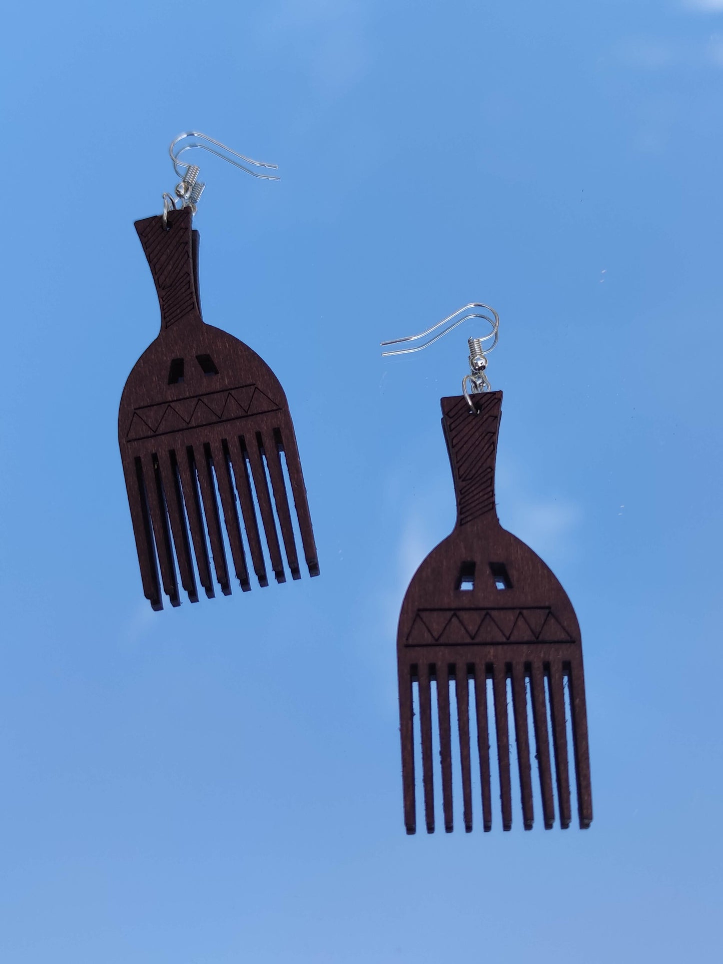Boucles d'oreilles earrings afro comb peigne en bois avec gravures adinkra symbole africain 2 couleurs-SQ1792712