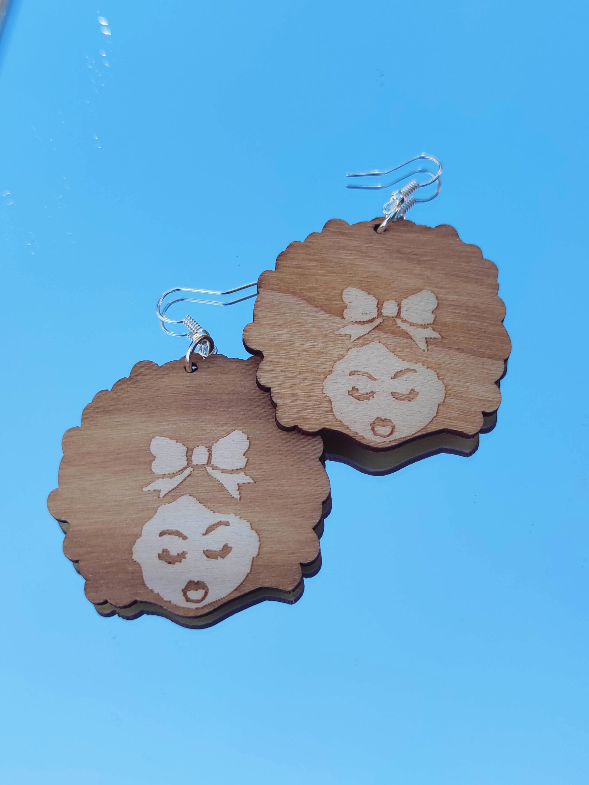 Boucles d'oreilles bois petite fille fillette afro peigne adinkra naturally awesome naturellement grandiose-SQ5092377