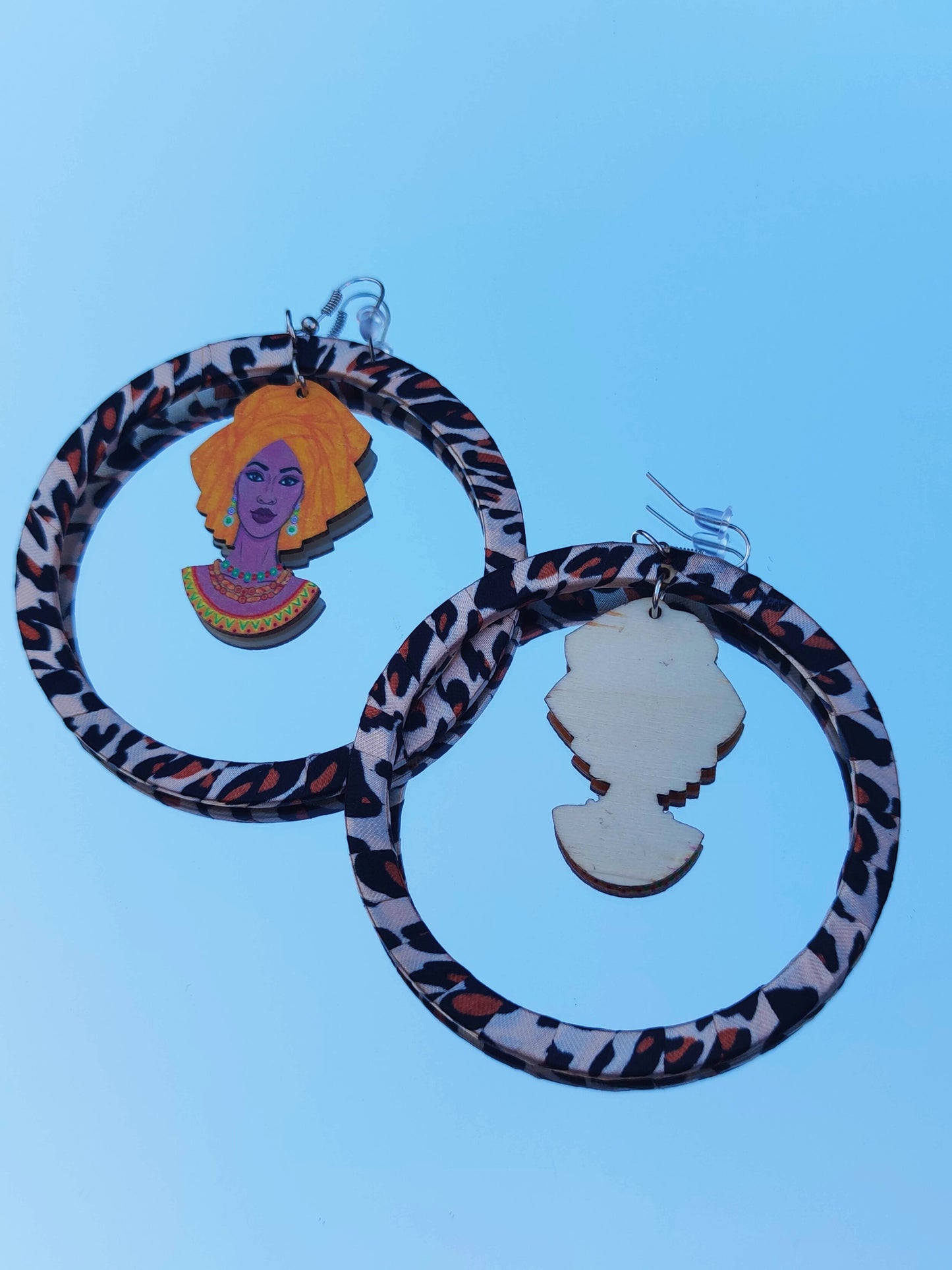 Boucles d'oreilles mode africaine - femme afro au turban tissu imprimé grandes créoles-SQ7783725