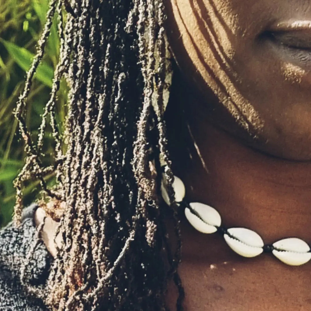 parure-cauris-naturel-collier - Afro Locks Shop